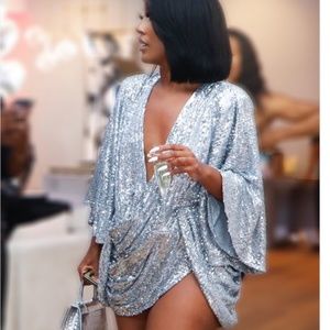 Ella lisque center of attention dress (silver )